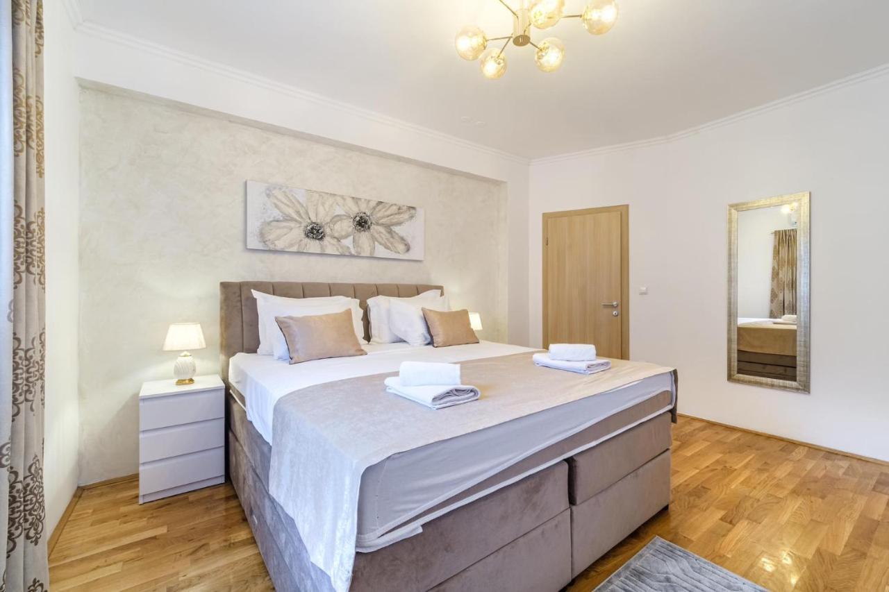 Luxury Apartmens Sebastijan&Karlo Split Exterior photo