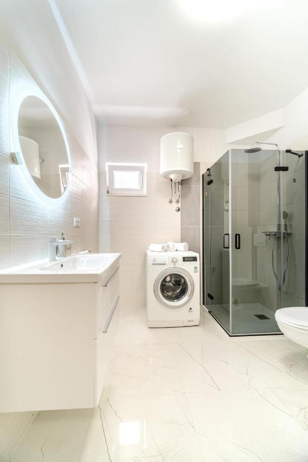 Luxury Apartmens Sebastijan&Karlo Split Exterior photo